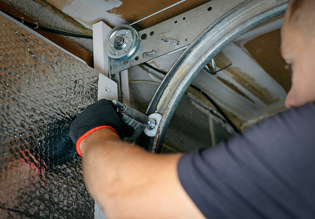 Affordable Garage Door Panel Replacement solutions in Trowbridge Park, MI